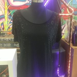 APT 9 XL classy studded black tee shirt
